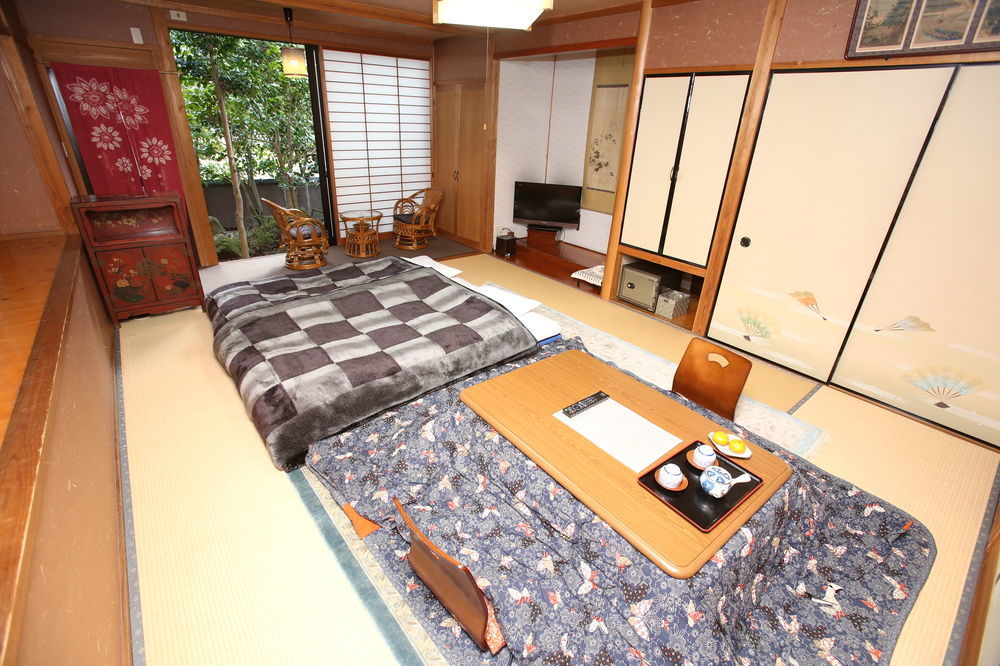 Yufuin Ryokan Nogiku מראה חיצוני תמונה
